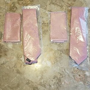 Paisley print tie and pocket square